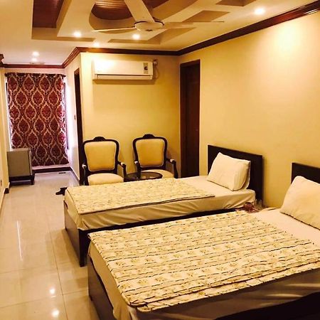 Pak Hotel Islamabad Extérieur photo