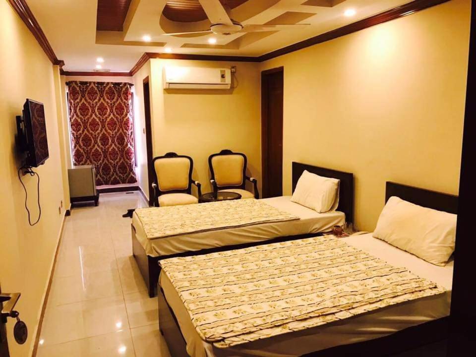 Pak Hotel Islamabad Extérieur photo
